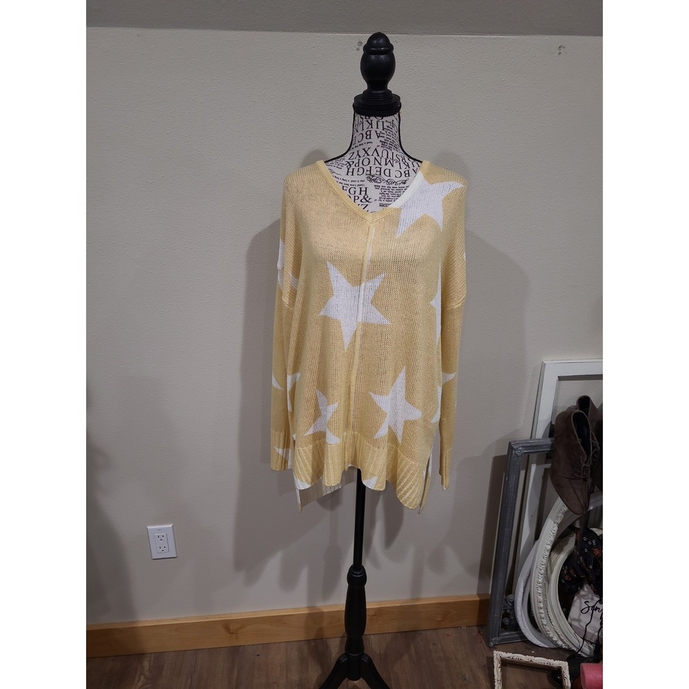 Rock & Roll Denim Women SZ M oversized V neck Star tunic Sweater Pale yellow - Picture 1 of 10
